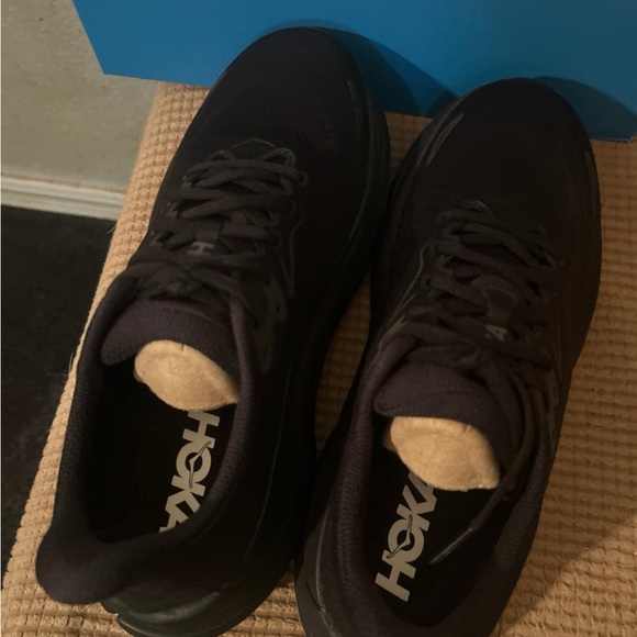 Women’s Hoka One One Arahi 8 Black Athletic Shoes wide ! Various sizes - Picture 4 of 7